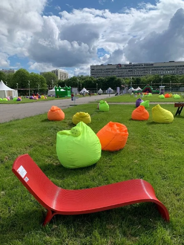3D-printed loungers made for MTS